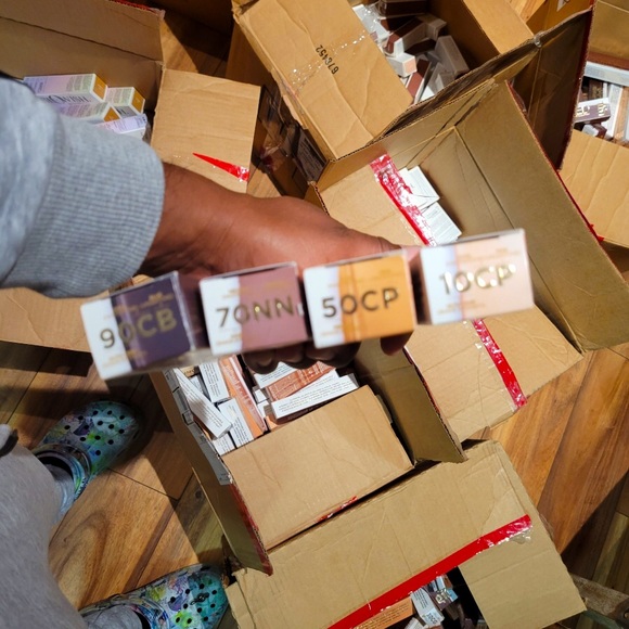 Urban Decay Stay Naked liquid foundation. Found at Sephora. Great deal!!! - Picture 3 of 4